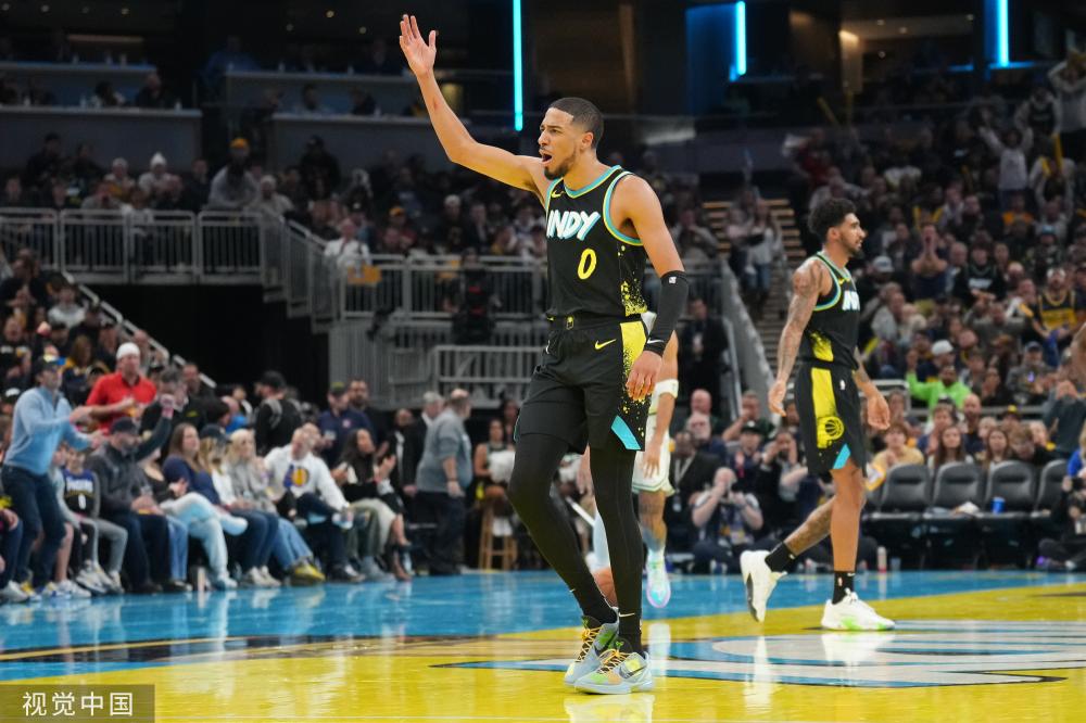 让曼联的中 让曼联的中